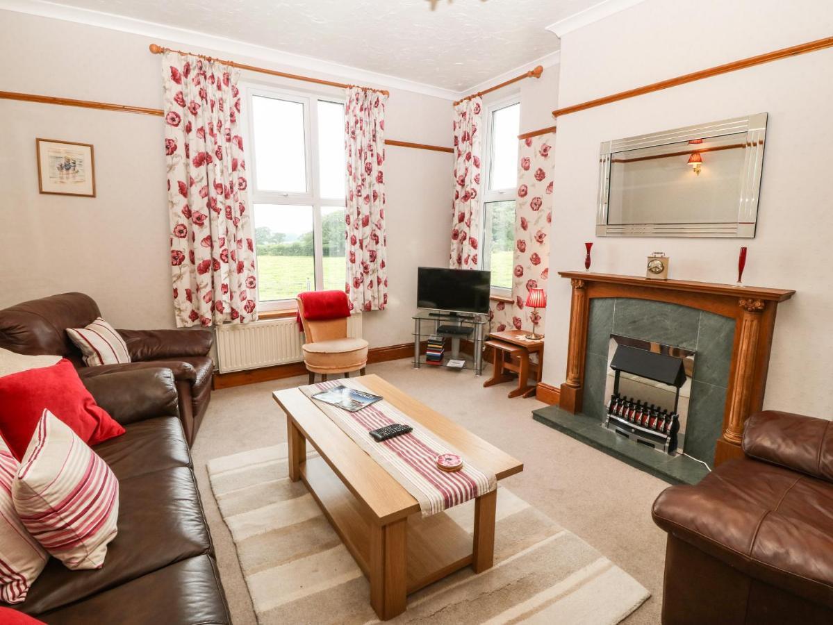 Dinas Annex Caernarfon